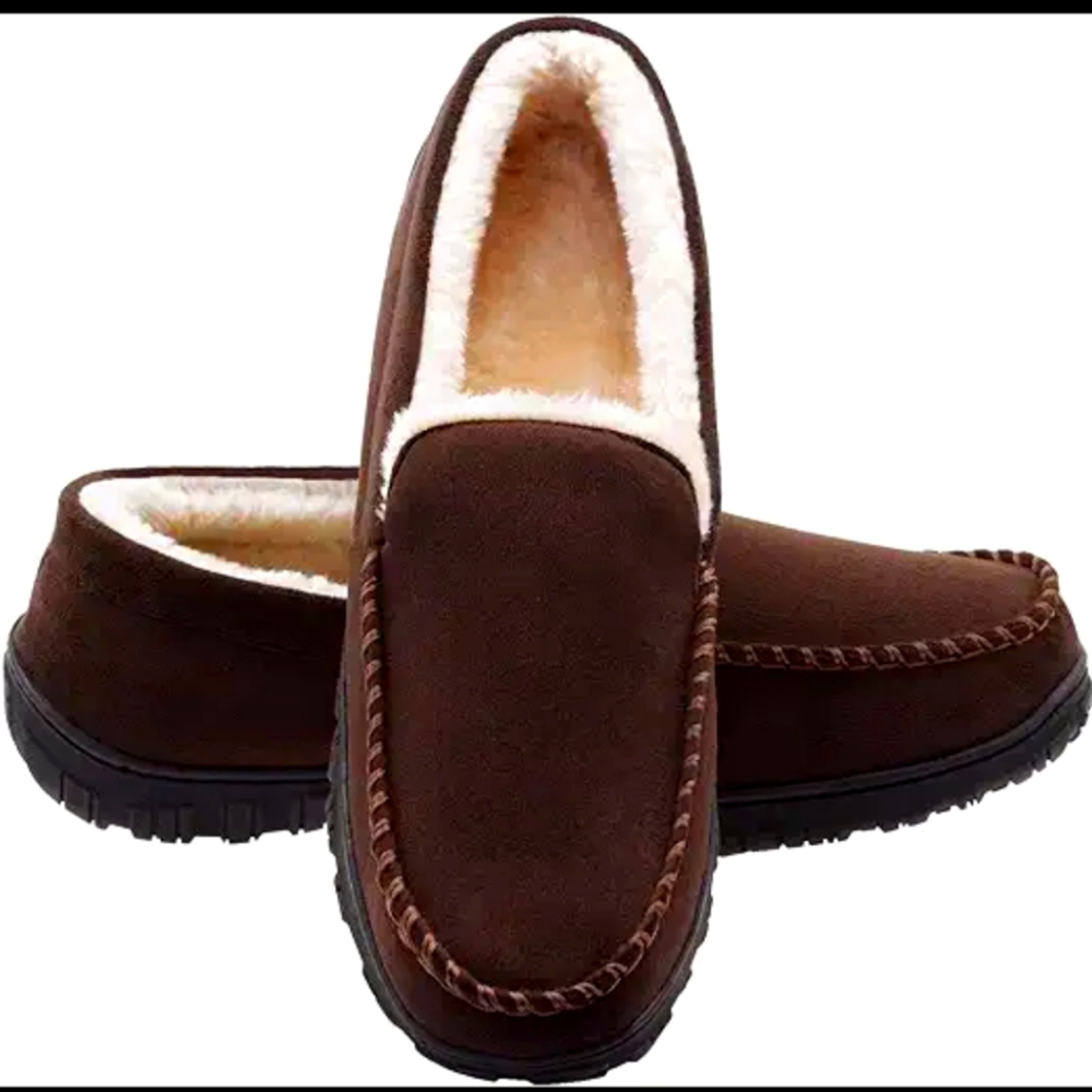 New Men's Brown Furlined Indoor& outdoor Moccasin Size 9